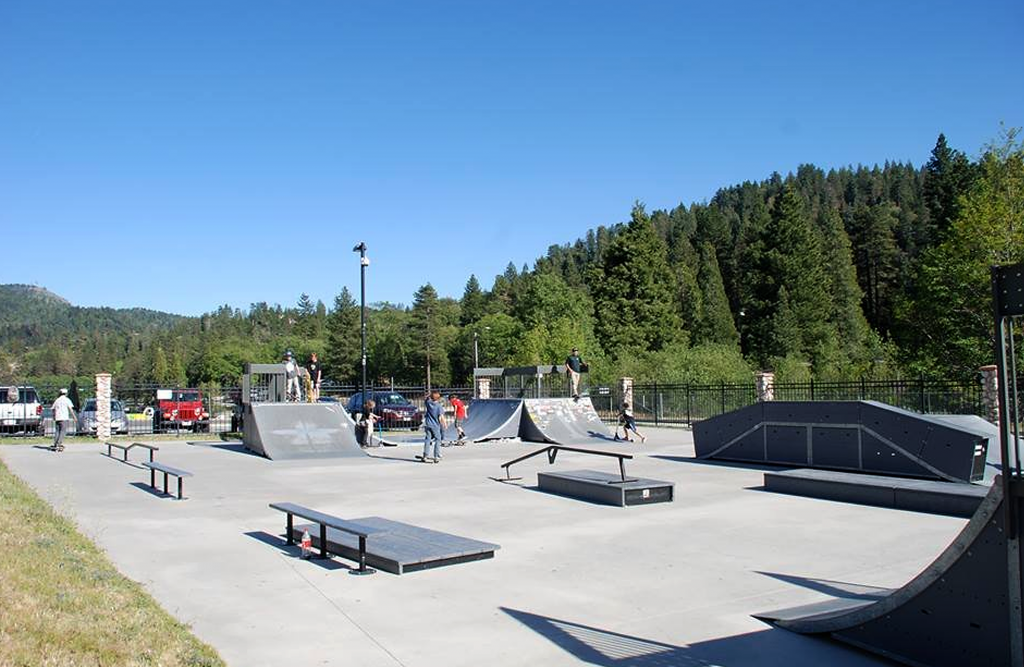 Photo of the skate park at Lake Gregory
